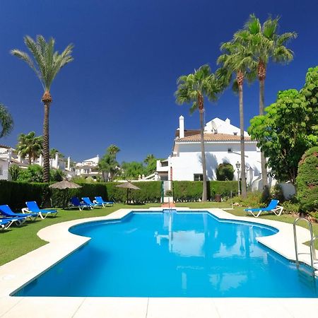 Unique Townhouse In Front Of Puerto Banus Apartment Marbella Exterior photo