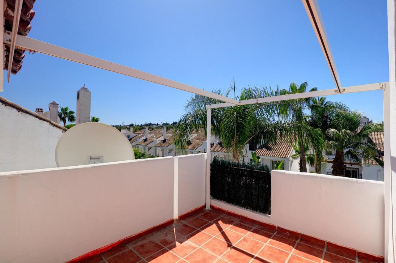 Unique Townhouse In Front Of Puerto Banus Apartment Marbella Exterior photo